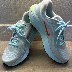 Nike Journey Running Shoes Women’s Sz10